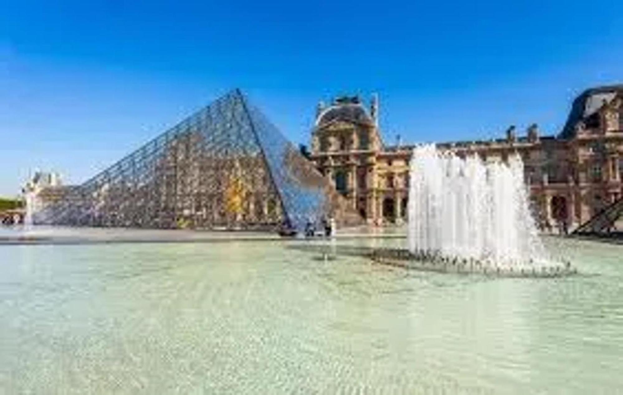Au Coeur De Avec Vue Sur La 30 M² * Paris